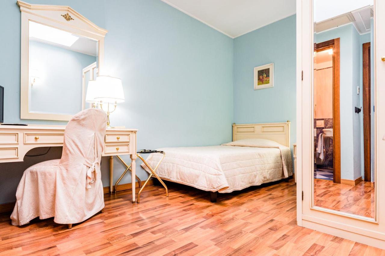 Hotel Lucrezia Borgia Ferrara Esterno foto