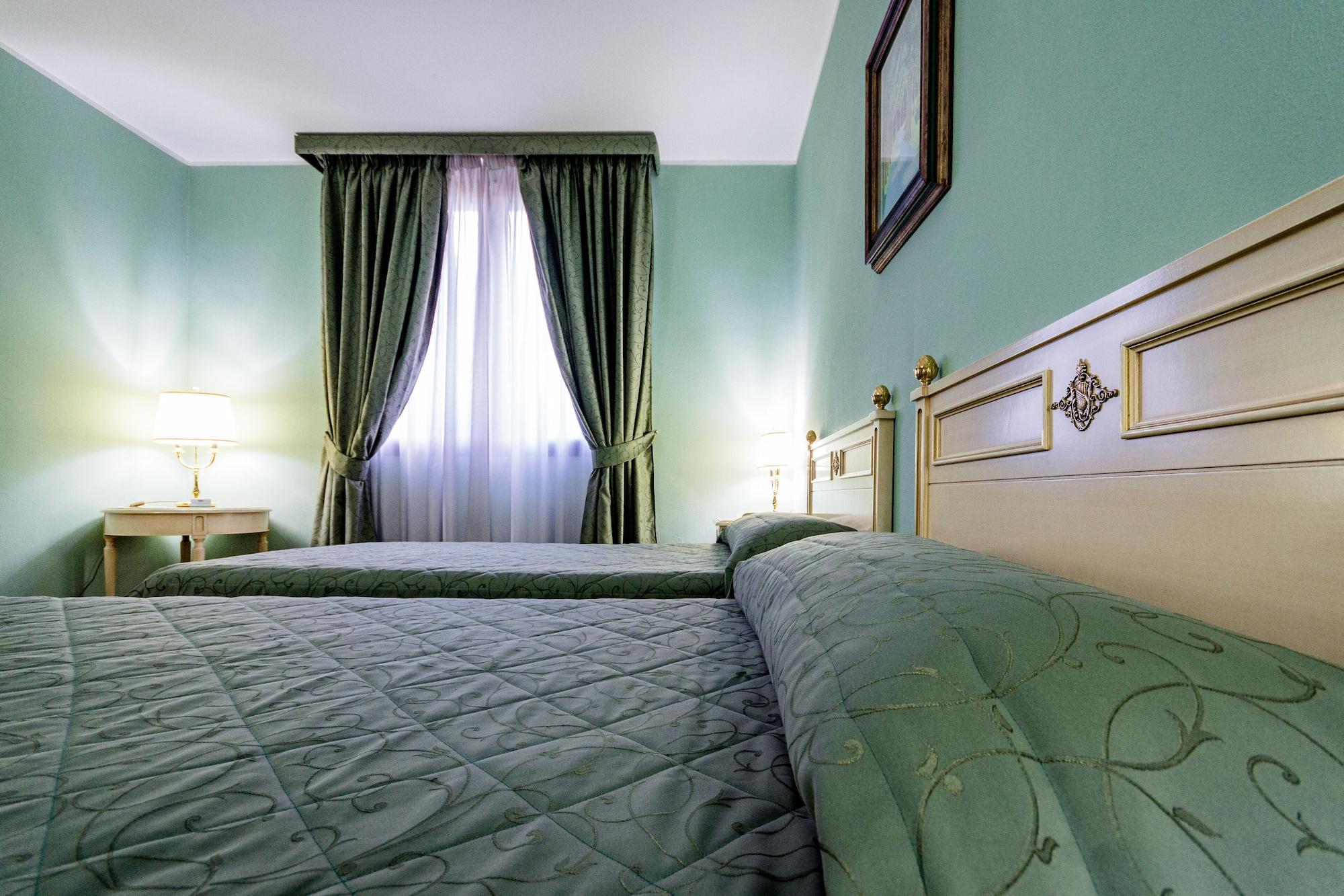Hotel Lucrezia Borgia Ferrara Esterno foto