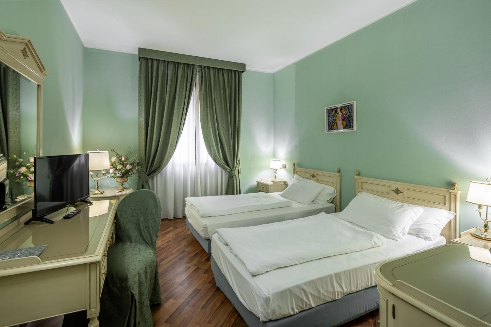 Hotel Lucrezia Borgia Ferrara Esterno foto