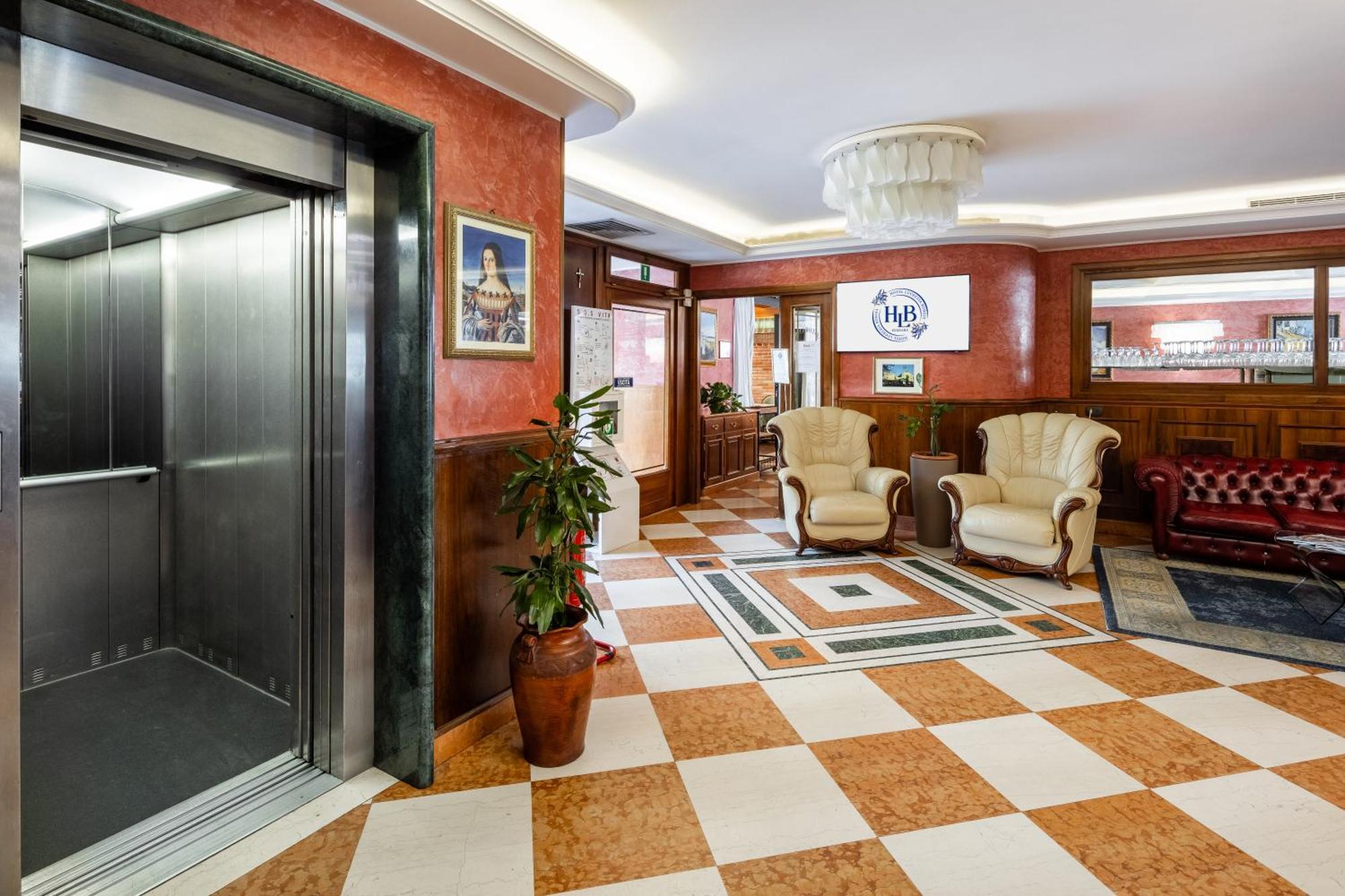 Hotel Lucrezia Borgia Ferrara Esterno foto