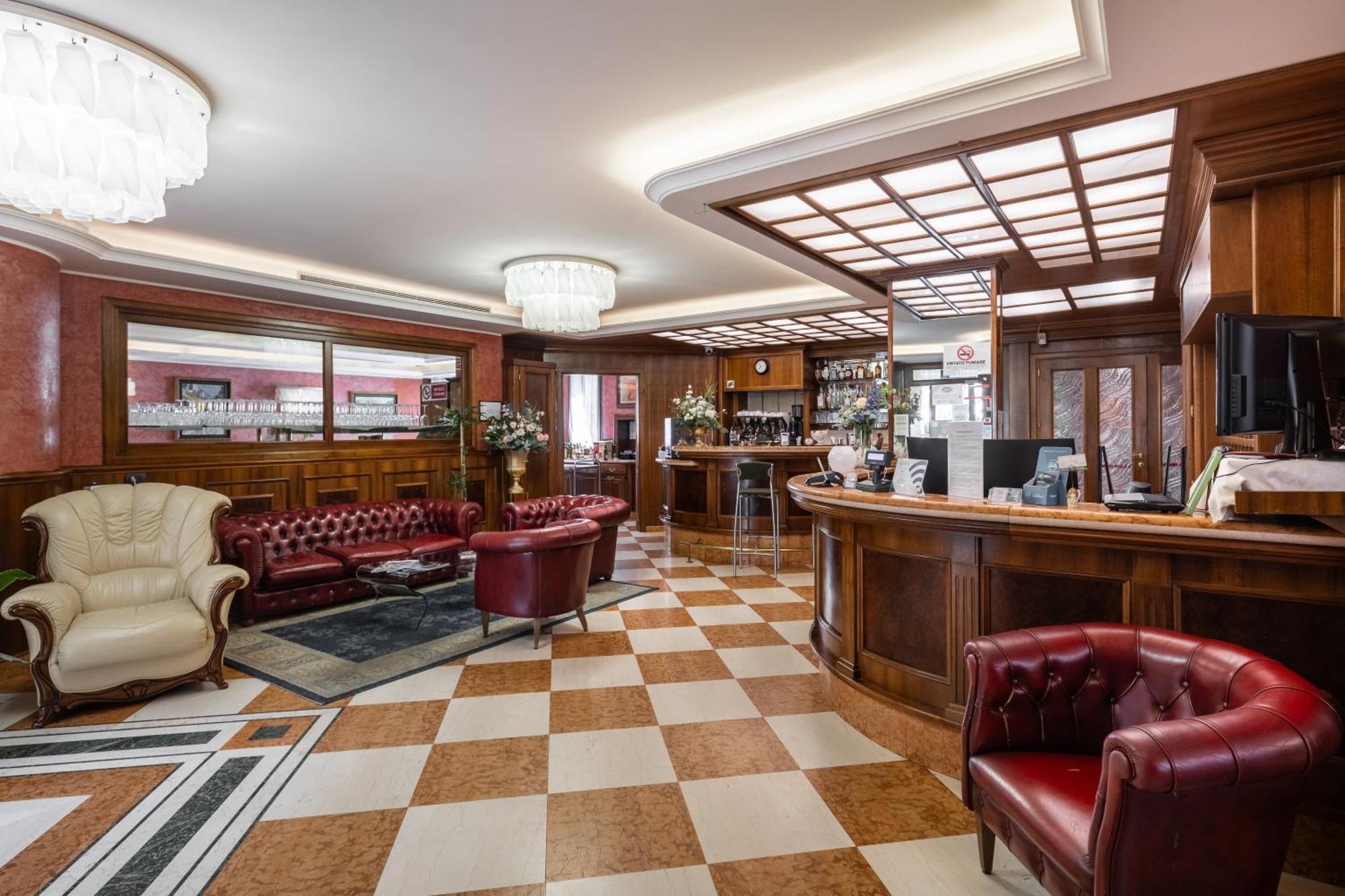 Hotel Lucrezia Borgia Ferrara Esterno foto
