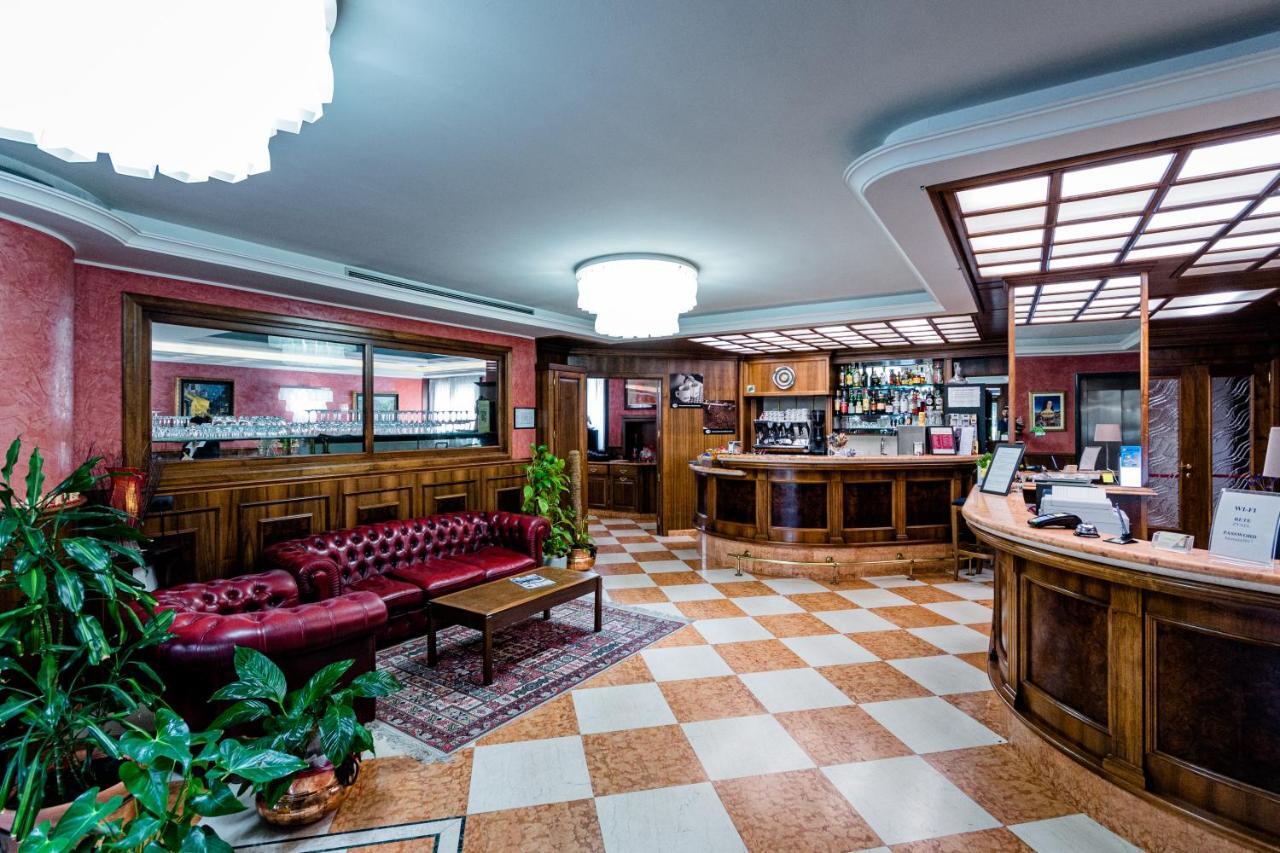 Hotel Lucrezia Borgia Ferrara Esterno foto